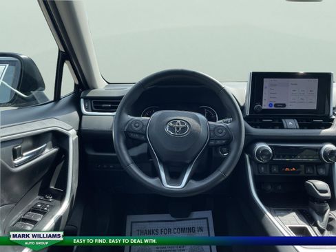 Used 2024 Toyota RAV4 XLE image 31