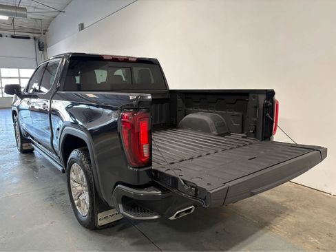 Used 2023 GMC Sierra 1500 Denali image 5