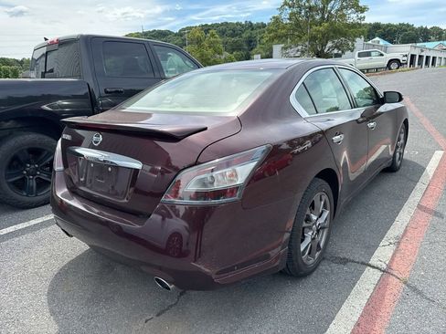 Used 2014 Nissan Maxima 3.5 S w/ Limited Edition Package FWD image 4