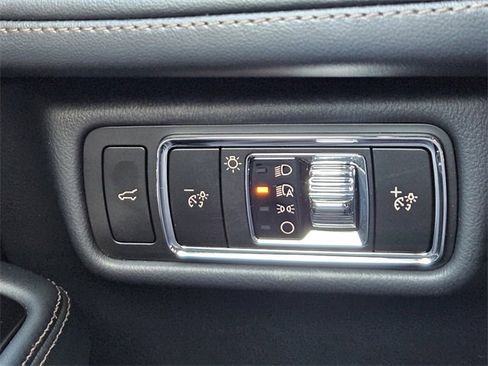 New 2026 Lincoln Aviator 2WD image 21