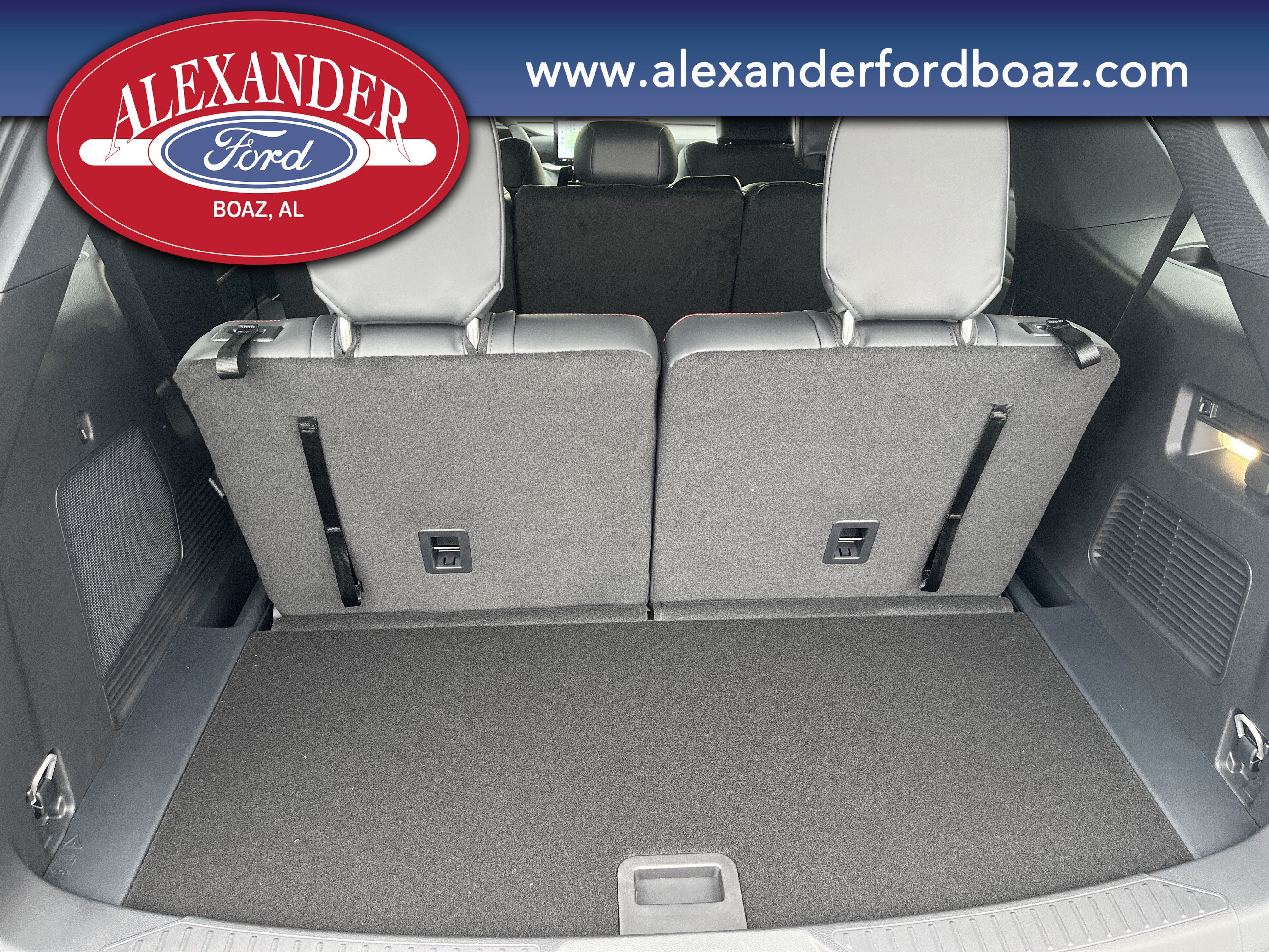 New 2026 Ford Explorer ST-Line RWD image 21