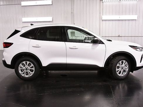 New 2025 Ford Escape Active w/ Cold Weather Package image 8