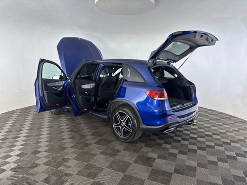Used 2020 Mercedes-Benz GLC 300 4MATIC image 16