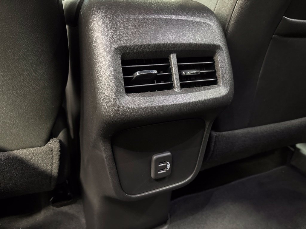 Used 2024 Chevrolet Equinox RS AWD/4WD image 34