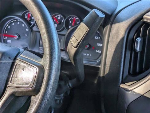 Used 2021 Chevrolet Silverado 1500 Custom image 13