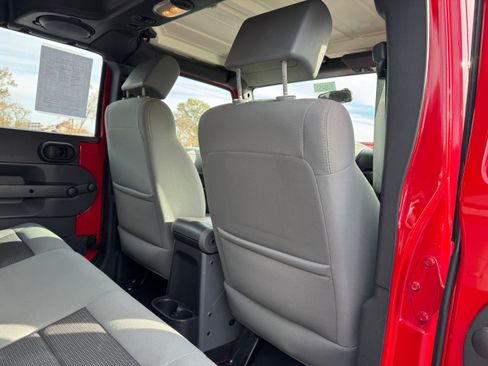 Used 2010 Jeep Wrangler Unlimited Sport w/ Trailer Tow Group image 16