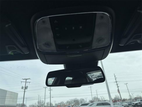 Used 2022 Dodge Charger GT w/ Plus Group image 32