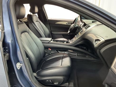 Used 2018 Lincoln MKZ Premiere FWD image 26