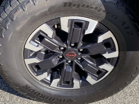 Used 2024 Nissan Frontier PRO-4X w/ Off-Road Protection Package AWD/4WD image 27