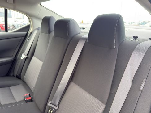 New 2025 Nissan Sentra SV image 32