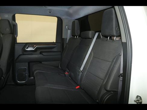 Used 2024 Chevrolet Silverado 2500 LT image 30