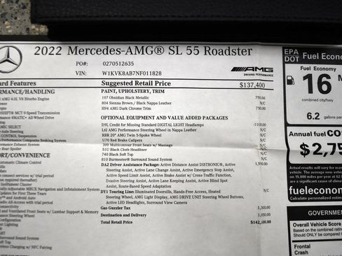 Used 2022 Mercedes-Benz SL 55 AMG 4MATIC w/ Driver Assistance Package image 43