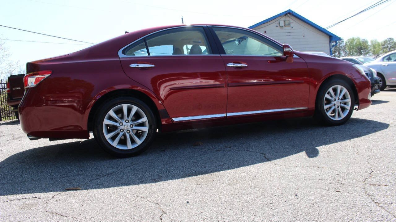 Used 2011 Lexus ES 350 FWD image 2