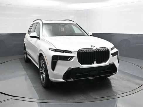 New 2026 BMW X7 xDrive40i w/ M Sport Package image 22