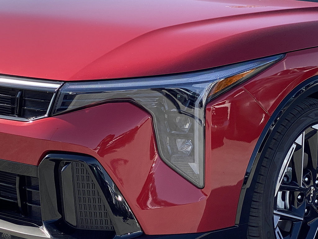 New 2026 Kia K4 GT-Line w/ GT-Line Premium Package FWD image 8