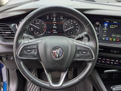 Used 2023 Buick Envision Essence image 16