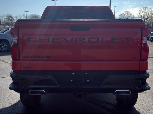 Used 2024 Chevrolet Silverado 1500 LT Trail Boss w/ LT Trail Boss Premium Package image 7