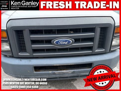 Used 2013 Ford E-150 and Econoline 150 w/ Commercial Cargo Van Pkg RWD image 13