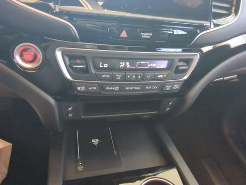 New 2026 Honda Ridgeline Black Edition image 15