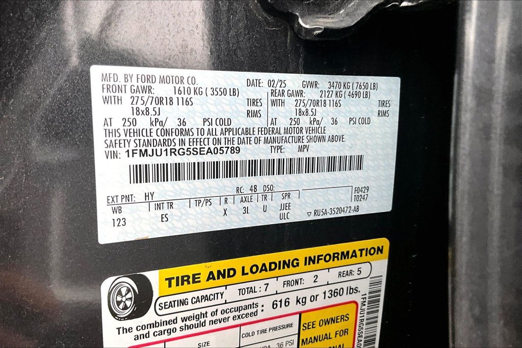 Used 2025 Ford Expedition Tremor AWD/4WD image 3