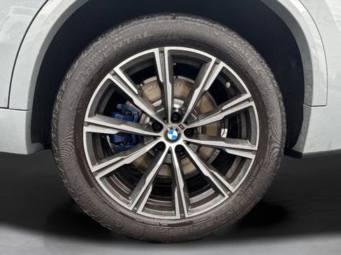 Used 2026 BMW X5 xDrive50e w/ Executive Package image 7