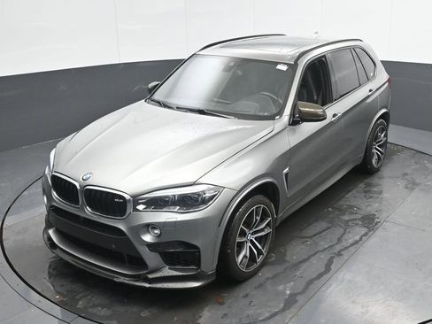 Used 2018 BMW X5 M image 41