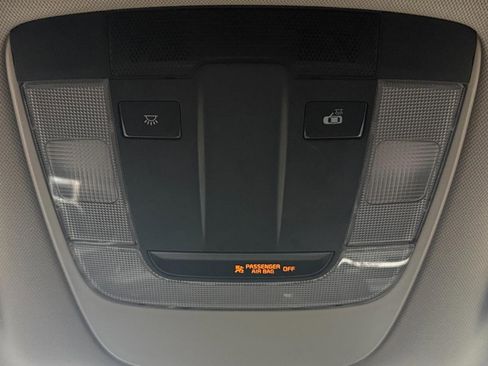 Certified 2025 Kia Sportage LX image 40