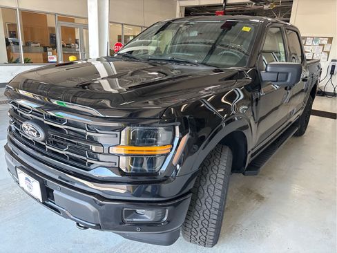 New 2026 Ford F150 XLT w/ Equipment Group 302A MID AWD/4WD image 5