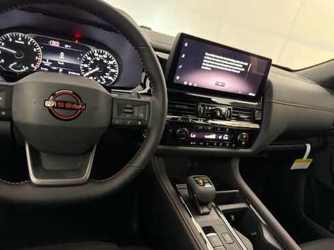 New 2026 Nissan Pathfinder Rock Creek w/ Rock Creek Premium Package AWD/4WD image 19