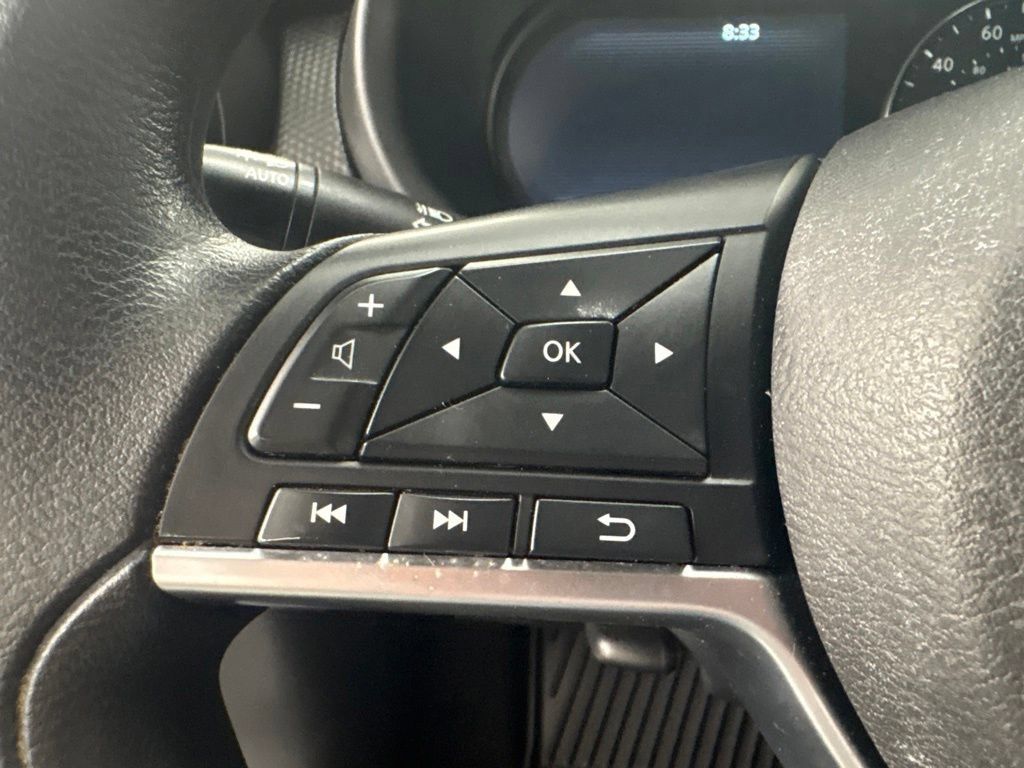 Used 2023 Nissan Kicks SV FWD image 19