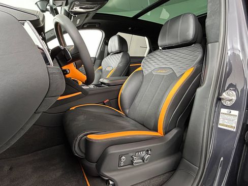 New 2026 Bentley Bentayga Speed AWD/4WD image 16