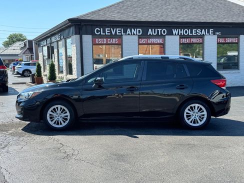 Used 2017 Subaru Impreza 2.0i Premium AWD/4WD image 2