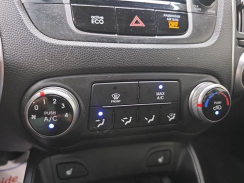 Used 2013 Hyundai Tucson GLS FWD image 17