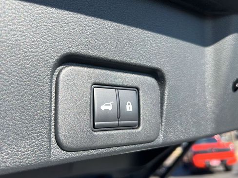 New 2026 Nissan Rogue Platinum w/ Platinum Premium Package image 12