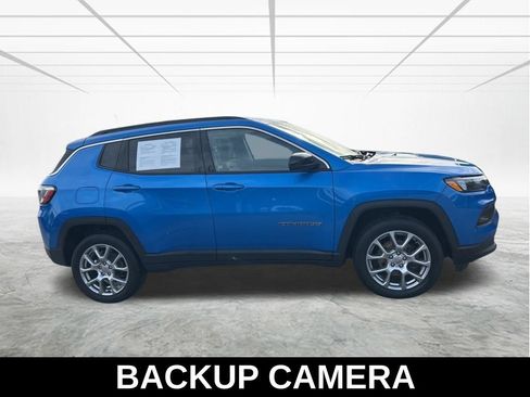 Certified 2022 Jeep Compass Latitude AWD/4WD image 4
