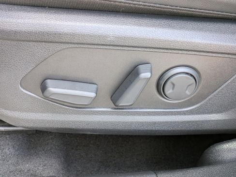 Certified 2024 Kia Sportage EX image 17