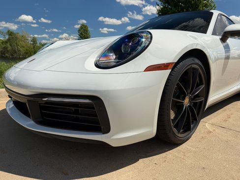 Used 2021 Porsche 911 Carrera RWD image 12