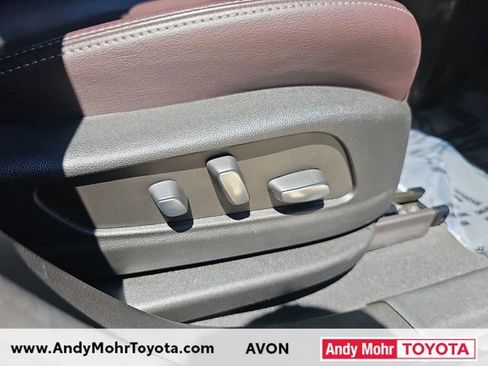 Used 2022 Cadillac XT6 Premium Luxury AWD/4WD image 41