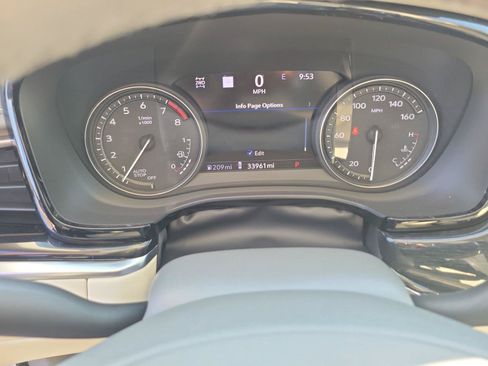 Used 2024 Cadillac XT6 Premium Luxury w/ Technology Package AWD/4WD image 28
