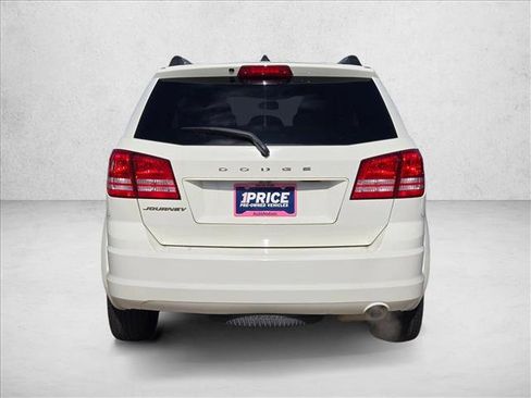 Used 2018 Dodge Journey SE w/ Popular Equipment Group image 7