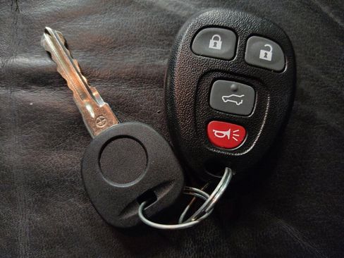 Used 2016 Buick Enclave Leather w/ Trailering Package image 32