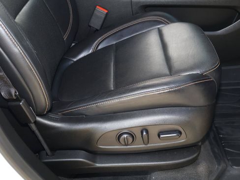 Used 2018 Chevrolet Traverse Premier w/ Redline Edition FWD image 19