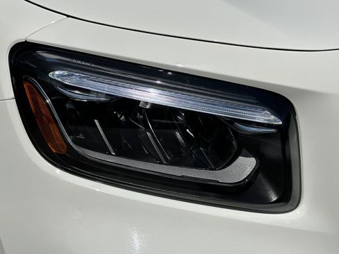Certified 2026 Mercedes-Benz GLB 250 image 12