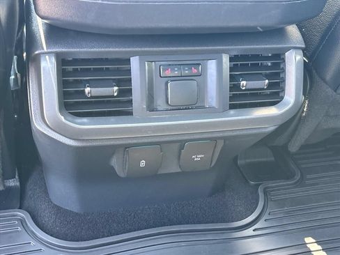 Used 2024 Ford F150 Lariat w/ Equipment Group 502A High AWD/4WD image 21