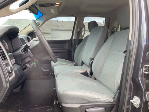 Used 2016 RAM 1500 Express image 22