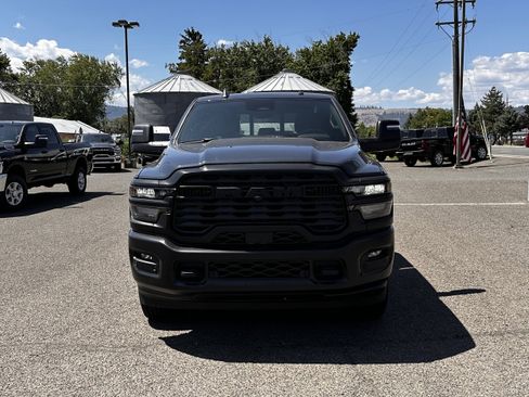 New 2025 RAM 2500 Tradesman AWD/4WD image 14