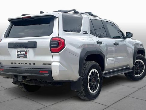 Used 2025 Toyota 4Runner TRD Off-Road image 12