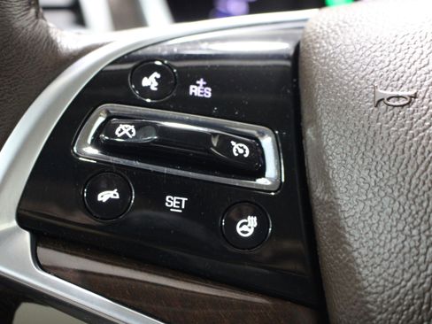 Used 2014 Cadillac SRX Luxury FWD image 11