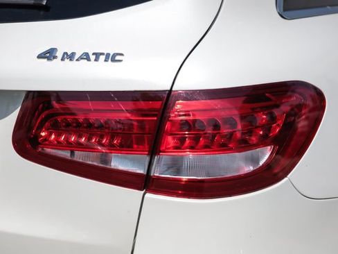Used 2016 Mercedes-Benz GLC 300 4MATIC image 14