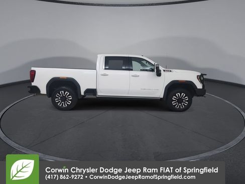 Used 2022 GMC Sierra 2500 Denali w/ Denali Ultimate Package AWD/4WD image 9